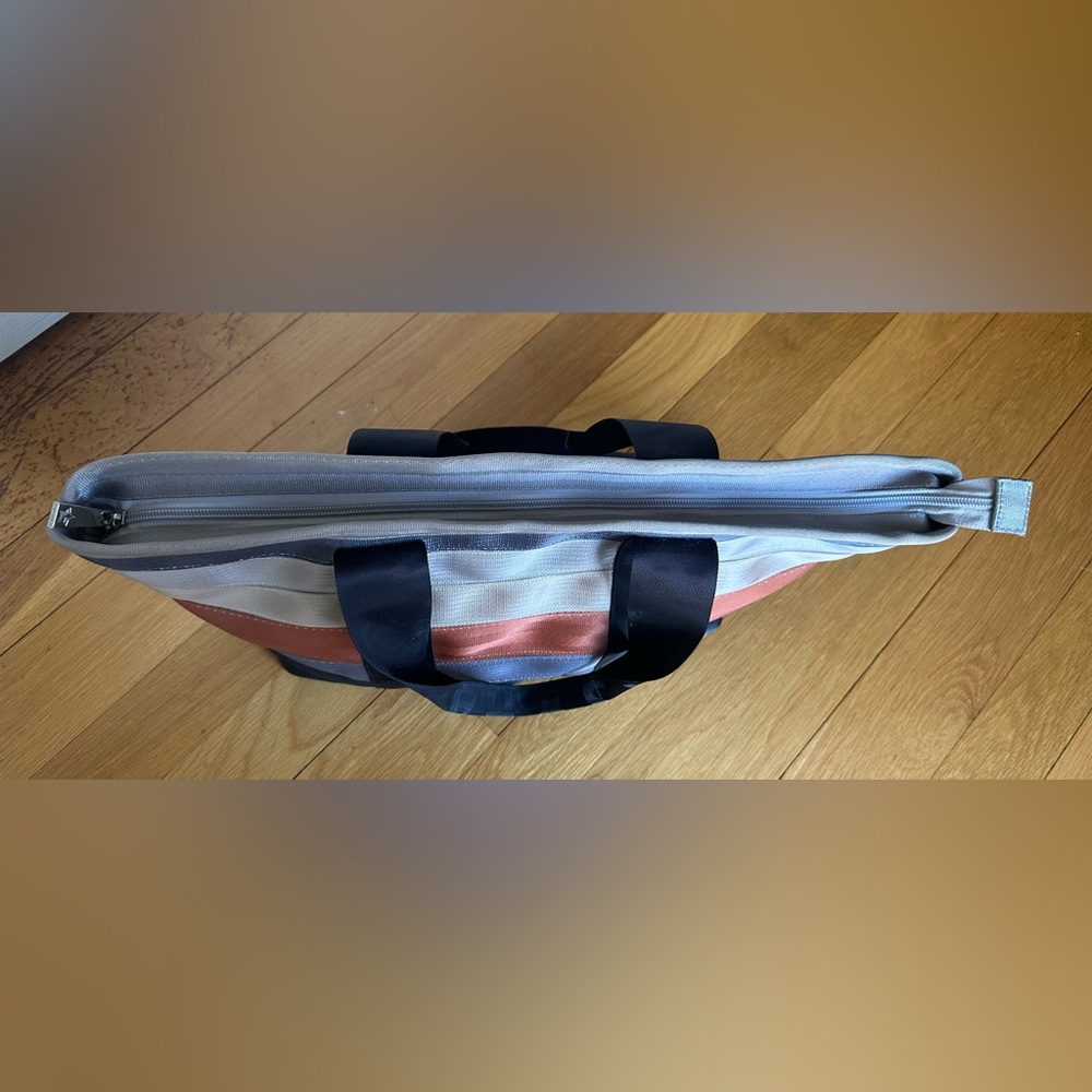 Harvey's "The Original Seatbelt Bag" Treecycle Medium Boat Tote - Picture 11 of 14